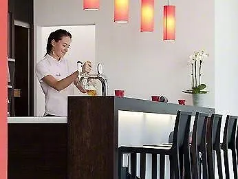 Ibis Bahnhof 2*
